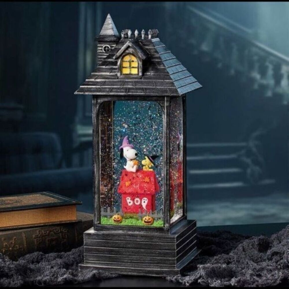 Snoopy‎ Halloween Swirling Glitter Lantern with Lights & Music New in Box!